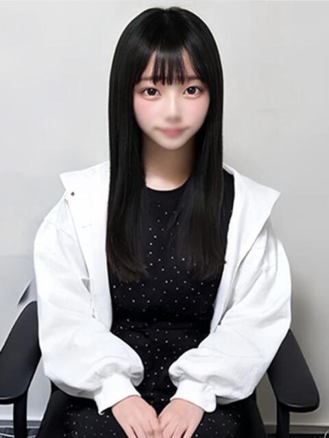 うらら☆清楚系美人OL☆ ハイクラスド素人倶楽部（デリヘル）