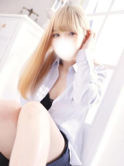 若槻なつめ 全裸革命orおもいっきり痴漢電車（ホテヘル）