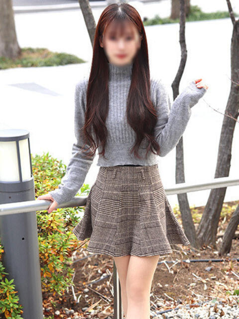 瑠璃川ゆりあ 渋谷ミルク（派遣型オナクラ(手コキ)）