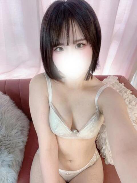 すずのちゃん ロイヤル　アテンダー（デリヘル）