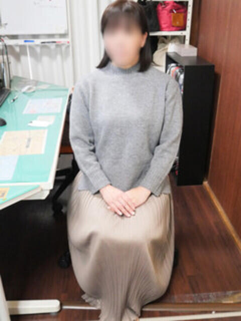 葉山 誘惑マル秘ミセス（人妻デリヘル）