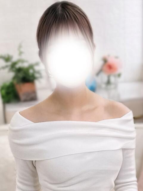 めぐ 高級オナクラ　ひよこクラブ（オナクラ・手コキ）