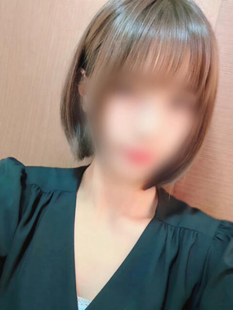 和【ナギ】 輝女(ソープランド)