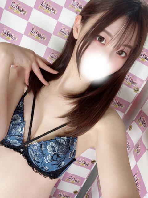 あみ 奥様特急　上野・鶯谷店（駅待ち合わせ型人妻デリヘル）