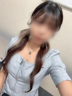 よもぎ club Kiss（梅田/おっパブ・セクキャバ）