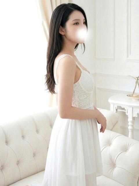 りあ 若妻淫乱倶楽部（人妻デリヘル）