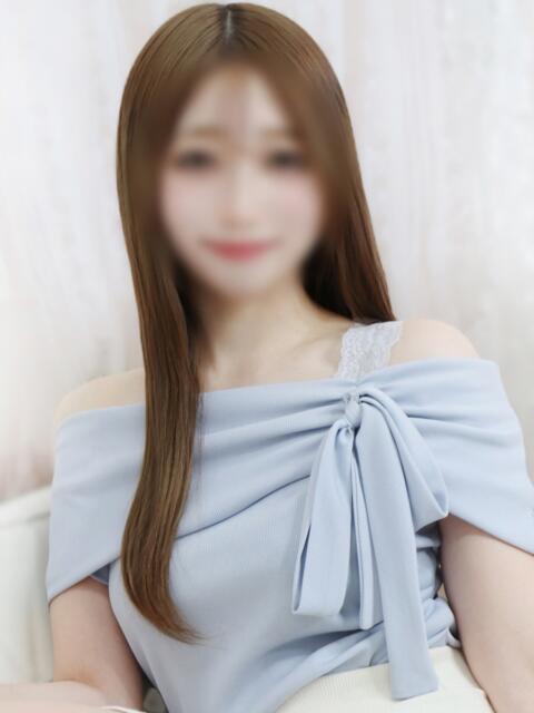 すずな 高級オナクラ　ひよこクラブ（オナクラ・手コキ）