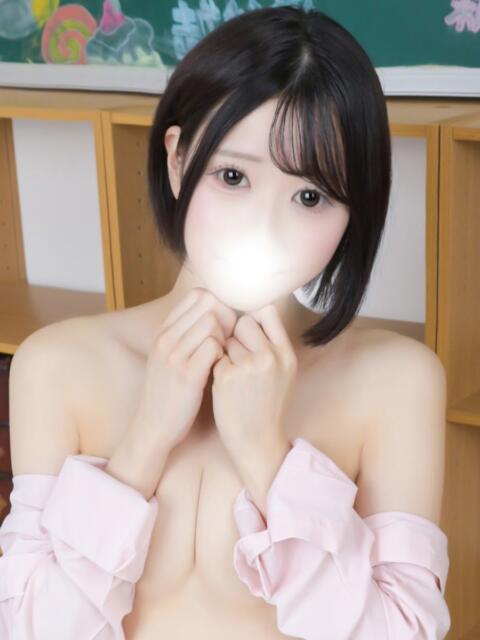 みく まだ舐めたくて学園渋谷校〜舐めたくてグループ〜（デリヘル）