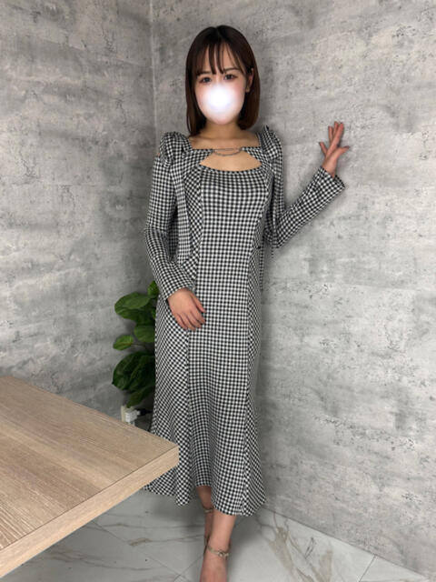 雫(しずく） デザインヴィオラ東京（清楚系素人専門☆高級デリヘル）