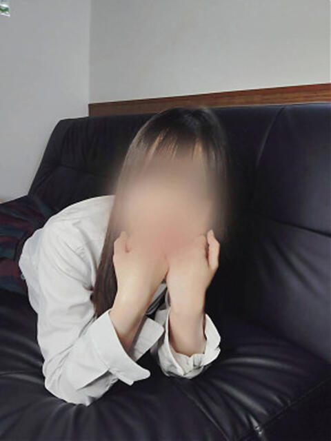 さな 西川口ビデオdeはんど（店舗型ビデオBOX風手コキ店）