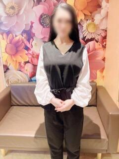 結奈(ゆいな) エリートな人妻たち新宿（新宿・歌舞伎町/デリヘル）