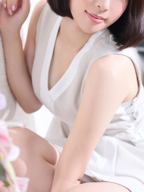 都 トリプルクラウン（高級デリヘル）