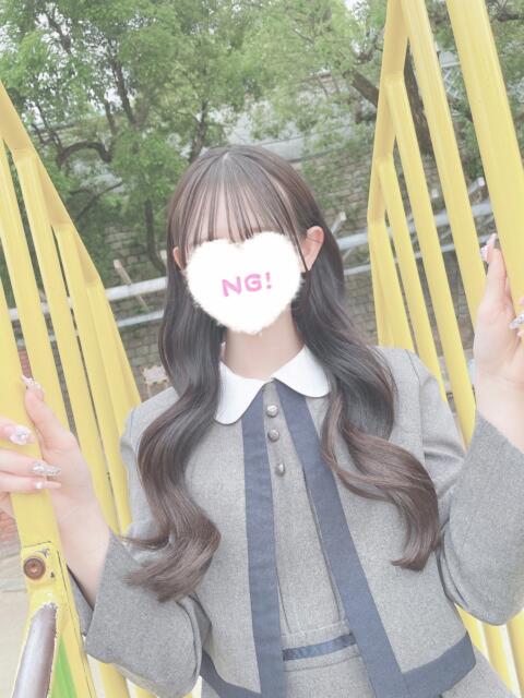 みんと 学校帰りの妹に手コキしてもらった件 谷九(受付型オナクラ(手コキ))