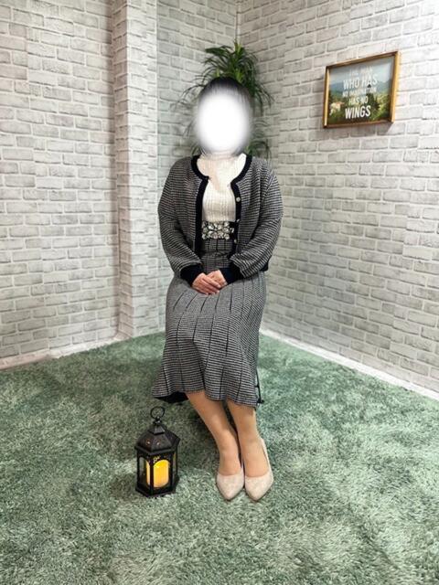 【るる】奥様 静岡人妻教室（人妻デリヘル）