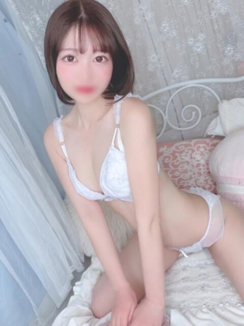 えま E+アイドルスクール（デリヘル）