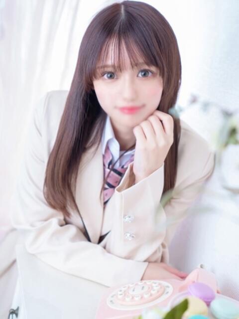 みな E+アイドルスクール（デリヘル）