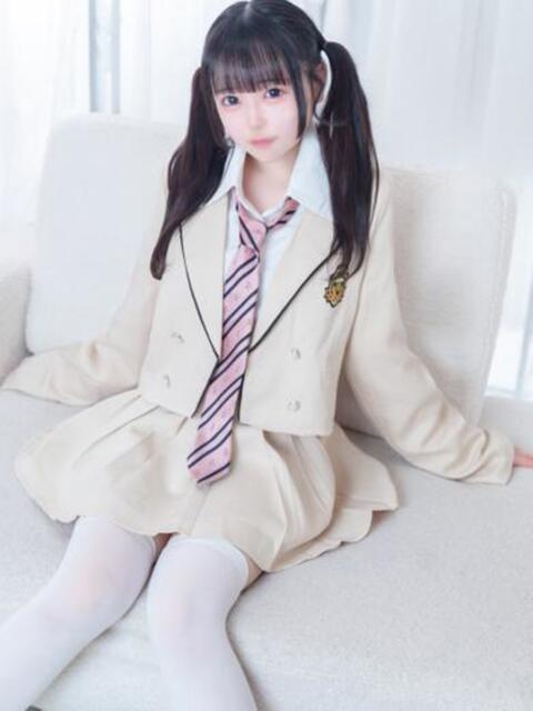 まな E+アイドルスクール品川店（デリヘル）