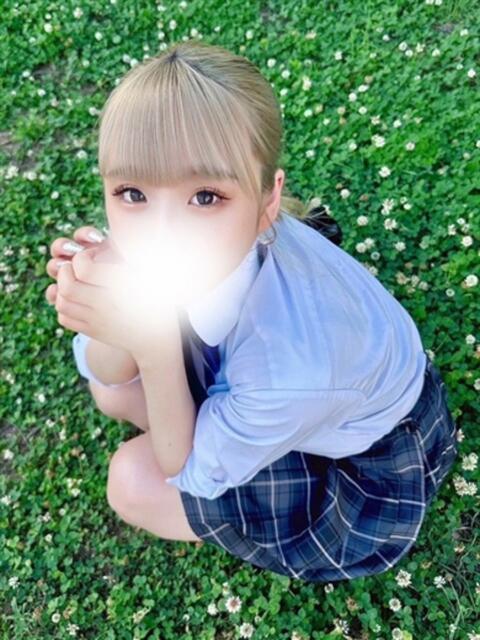 える 学校帰りの妹に手コキしてもらった件 谷九(受付型オナクラ(手コキ))