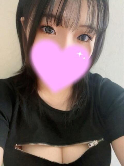 すい/動画撮影☆逆夜這い18歳 ハレンチ倶楽部　神戸店（デリヘル）