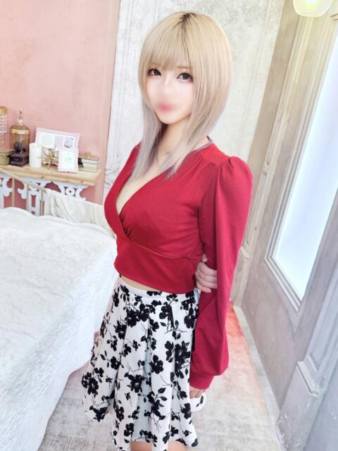 りず【穢れの無いF乳美女】 STELLA TOKYO－ステラトウキョウ－（デリヘル）