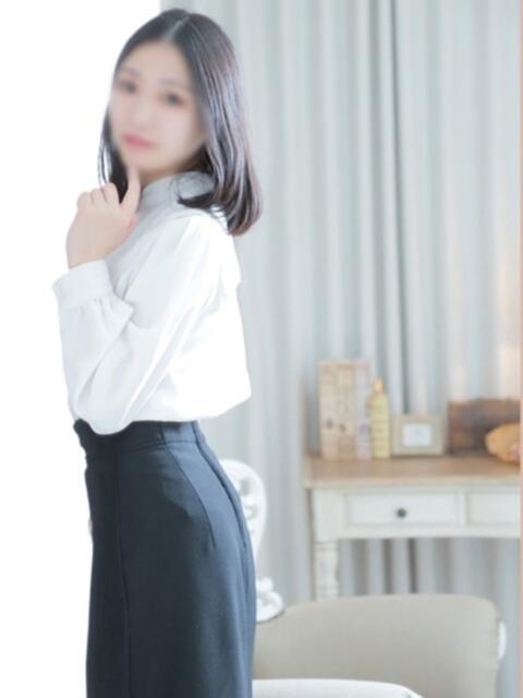 すみれ 秋葉原鑑賞ガール（オナクラ）