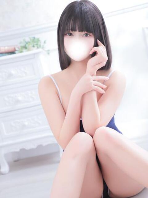 もも Aromaスク水女学院（風俗エステ）