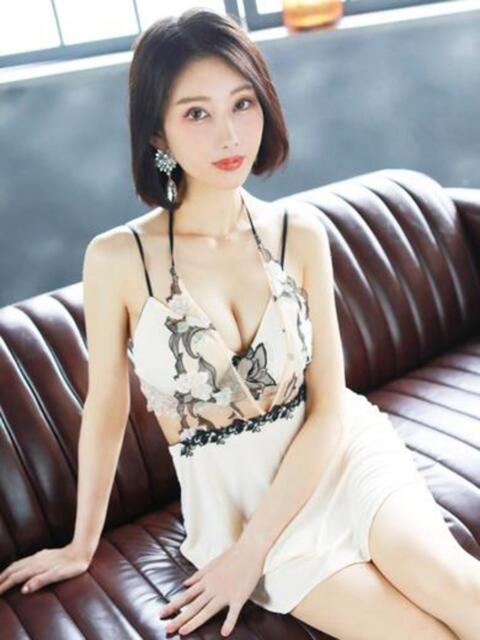 新山　ナオ 白夜（高級人妻ソープランド）