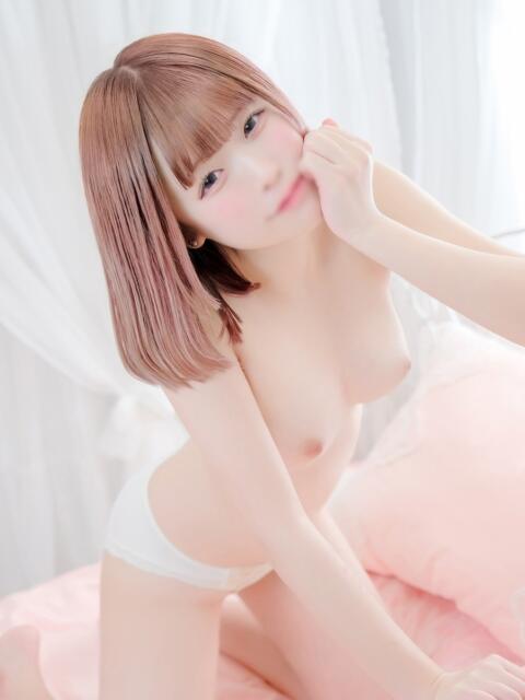 にこ E+アイドルスクール池袋店（デリヘル）