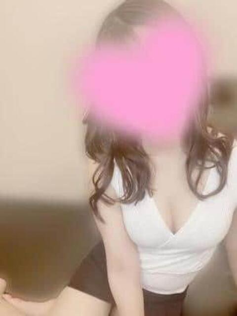 小糸ちなつ 池袋ストリーム（【非風俗】メンズエステ）