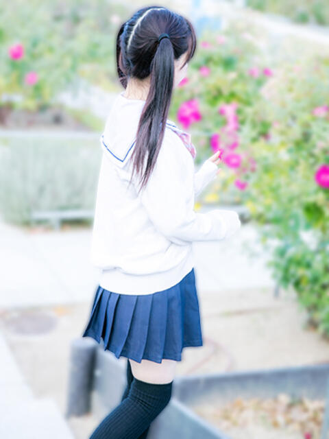 しおり ピュアスクール 池袋店（クンニ×オナクラ（手コキ））