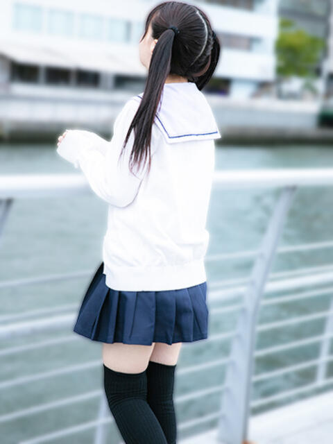 しおり ピュアスクール 池袋店（クンニ×オナクラ（手コキ））