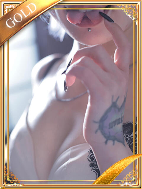 みい 渋谷スマイル（ホテヘル＆デリヘル）