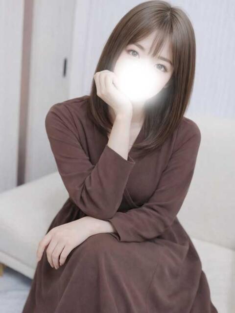 まなみ 乱妻～みだれづま～（人妻待ち合わせデリヘル）