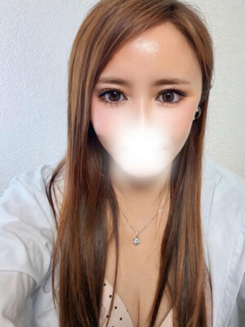 溝口あい 全裸の極みorドッキング痴漢電車（ホテヘル）