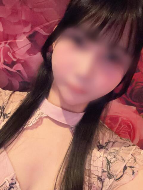 りな VIVIDCREW 梅田堂山店（セクキャバ）