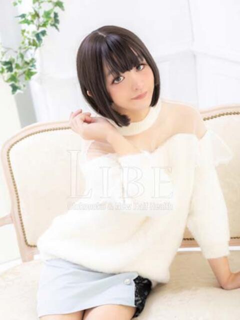 翡翠エミリ ニューハーフヘルスLIBE 日本橋(ニューハーフヘルス)