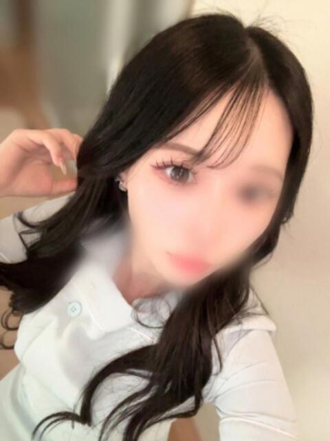 成瀬 くるみ RESEXY～リゼクシー～（【非風俗】メンズエステ）