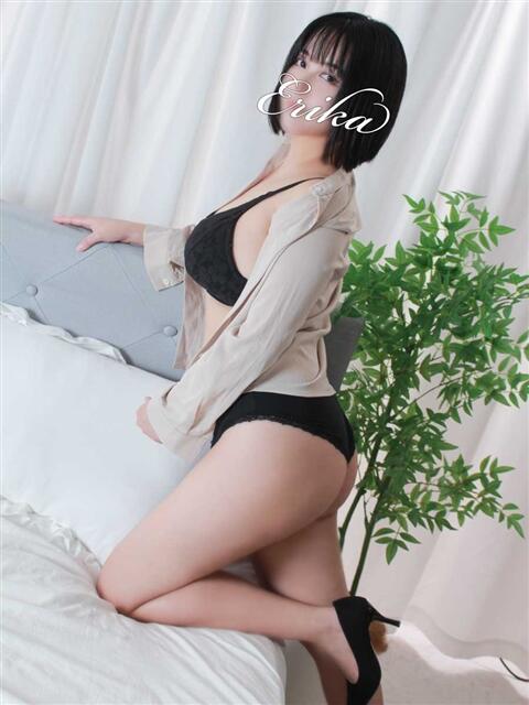 えりか 木更津人妻花壇（人妻系デリヘル）