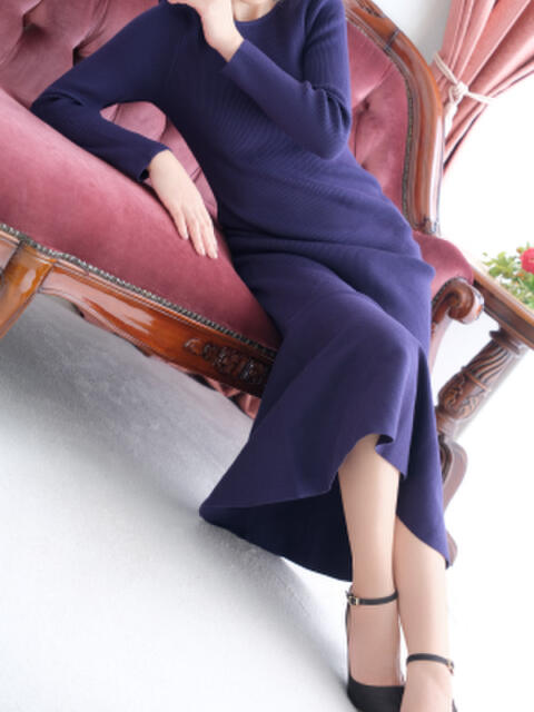 ひとみ 錦糸町人妻セレブリティ（ユメオト）（人妻デリヘル）