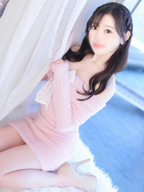 百桃(もも) グランドオペラ横浜（高級デリヘル）