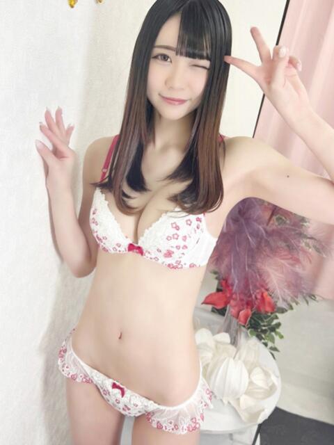 えな（可愛すぎる合法ロリ！ ハニービー（Honey Bee）（デリヘル）