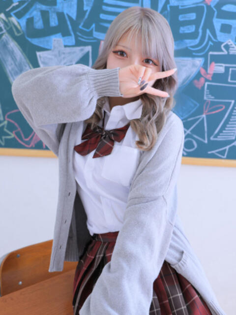 るる 密着指導！バカンス学園 尼崎校（派遣型デリヘル）