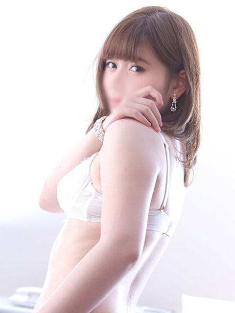 ゆりな☆O芸大 ガン騎シャ！！即またがりたい女子大生（デリヘル）