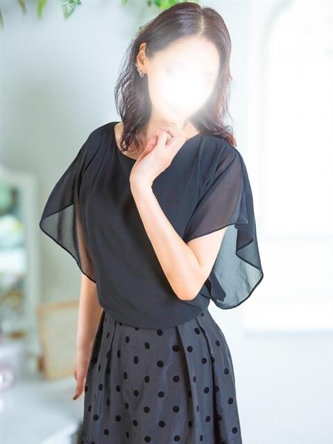 栗原 モアグループ大宮人妻花壇（路上待ち合わせデリヘル）