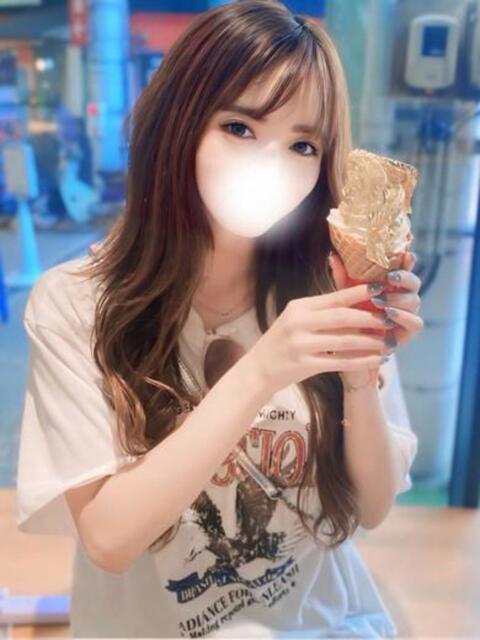 きいら 京都美女図鑑 〜素人専門店LUXE〜（デリヘル）