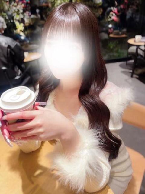 ゆりか 京都美女図鑑 〜素人専門店LUXE〜（デリヘル）