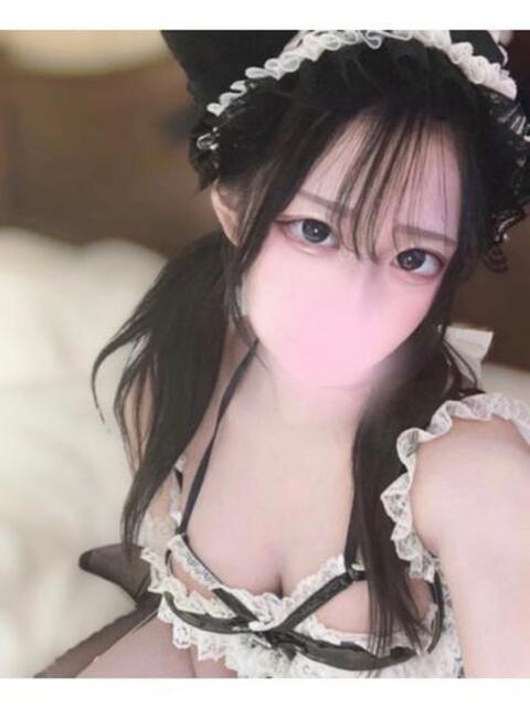 かれん 京都美女図鑑 〜素人専門店LUXE〜（デリヘル）