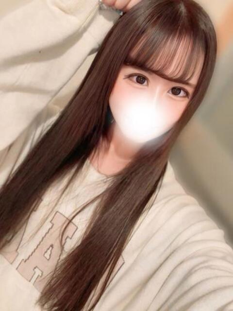 らな 京都美女図鑑 〜素人専門店LUXE〜（デリヘル）