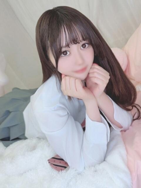 ももな E+アイドルスクール池袋店（デリヘル）