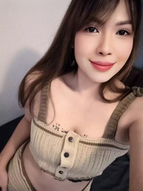 新人エミリちゃん ラブチャンス（アジアンデリヘル）